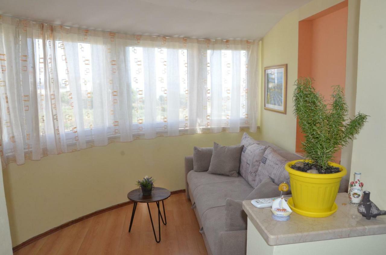 ספליט Beach Apartment Sweet Dora מראה חיצוני תמונה