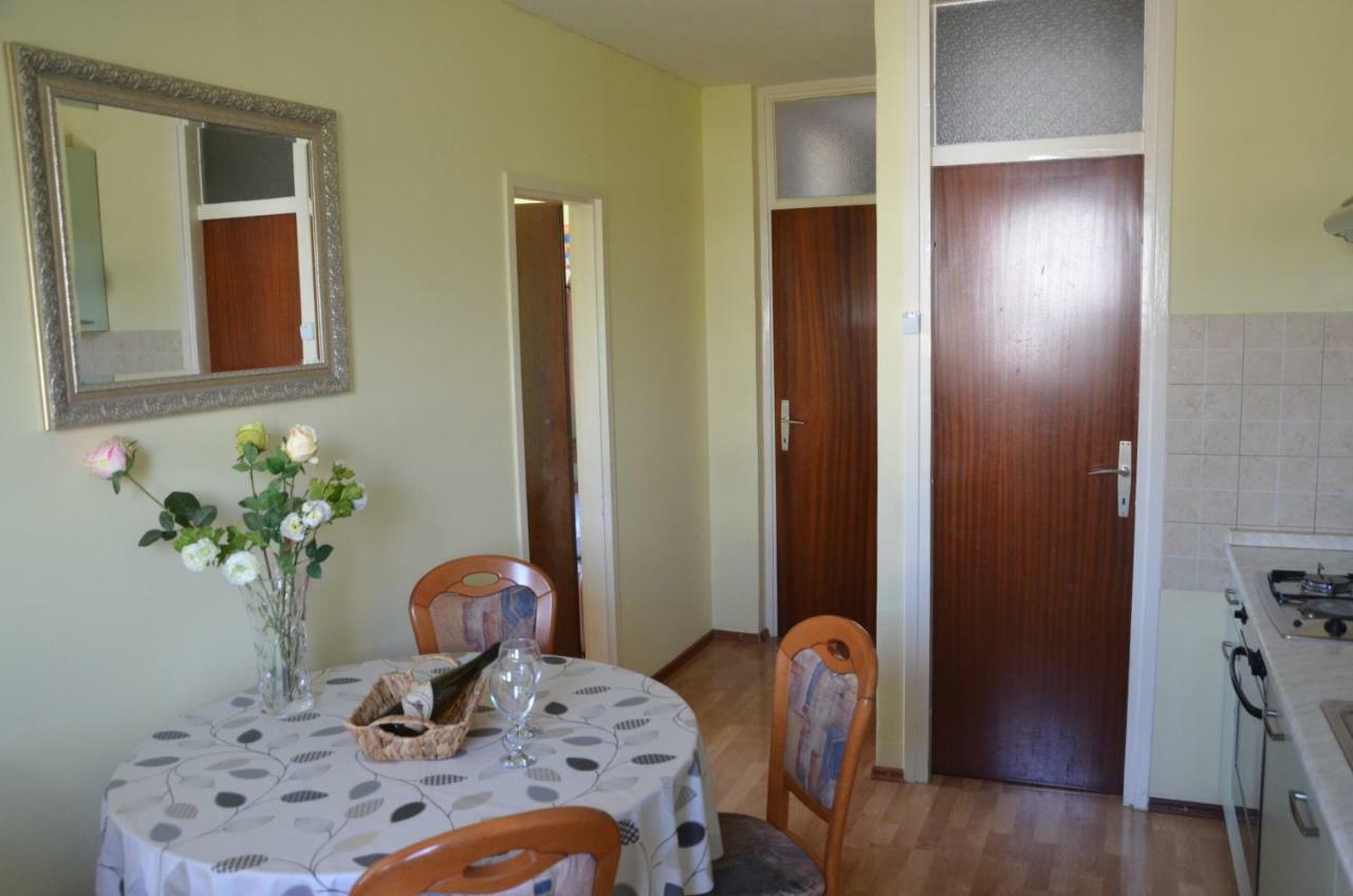 ספליט Beach Apartment Sweet Dora מראה חיצוני תמונה